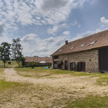 De L'ecurie De La Grange Du Theil